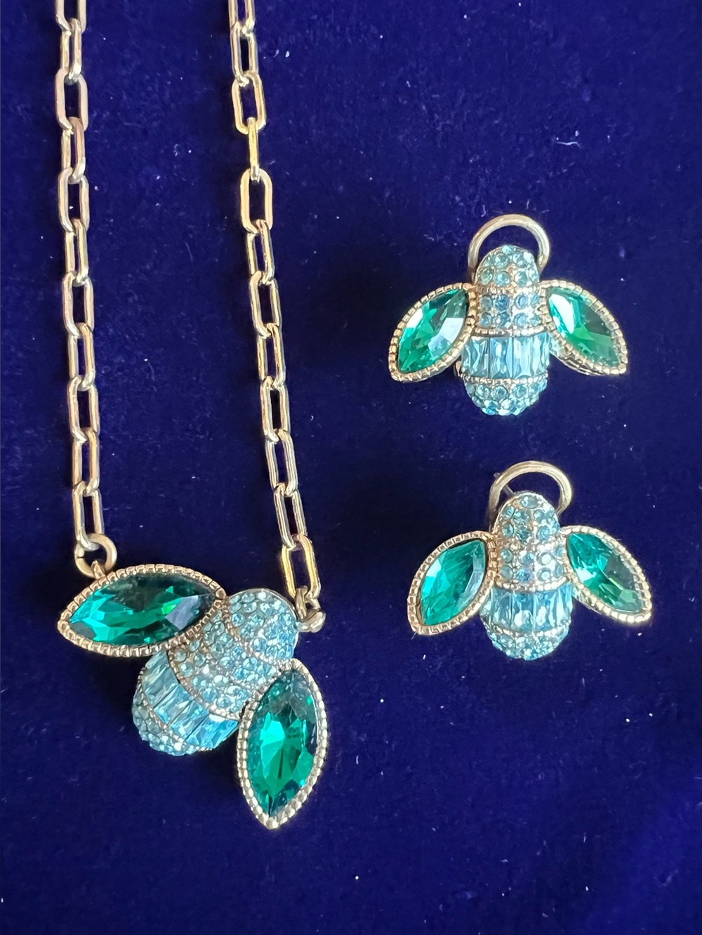 Heidi Daus Bee-Uteous Necklace and Earrings Set